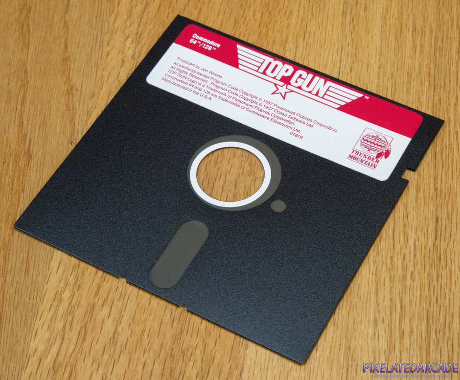 Top Gun Package Contents: 5.25" disk - Photo