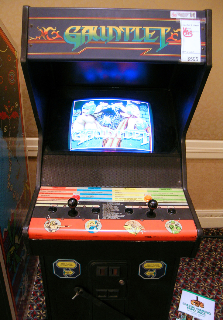 Gauntlet 2-player arcade cabinet