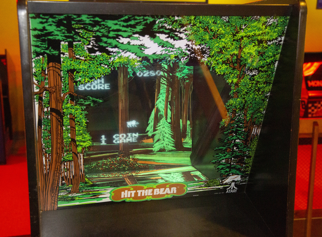 Triple Hunt arcade cabinet