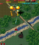 Raiden for Arcade - Shooting down enemy planes.