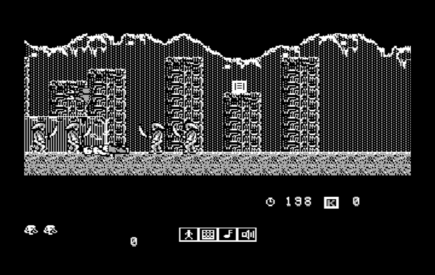 Karnov IBM PC/Compatibles Screenshot: I was caught! A life is lost and I'll need to start again.