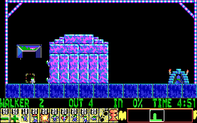 Lemmings IBM PC/Compatibles Screenshot: Can you climb over this wall?