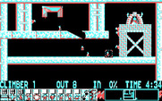 Lemmings for IBM PC/Compatibles - Climbing towards the exit.