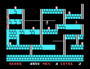 Lode Runner for Sega SG-1000 - Climbing around on level 2.