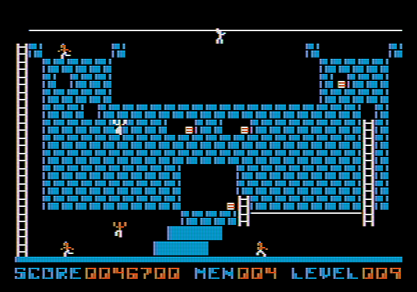 Lode Runner Apple II Screenshot: Some blocks on this round look normal, but you can fall through them!