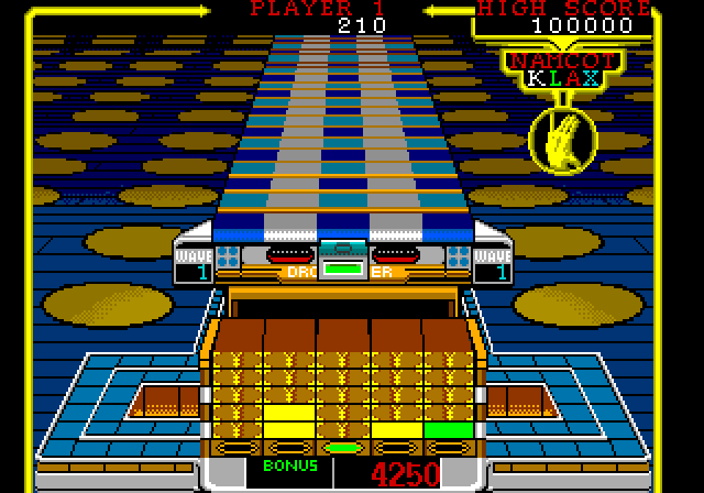 Klax Sega Genesis / Mega Drive Screenshot: Empty spaces are tallied for bonus points.