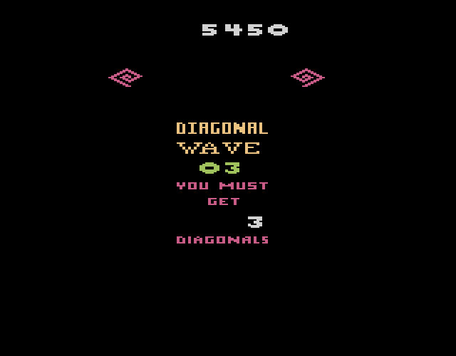 Klax Atari 2600 Screenshot: On some waves you need to make diagonal klax's...
