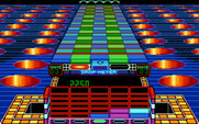 Klax for IBM PC/Compatibles - Bonus points are earned for empty spaces when a wave is completed.