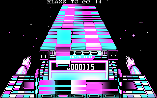 Klax IBM PC/Compatibles Screenshot: Setting up some klaxs.