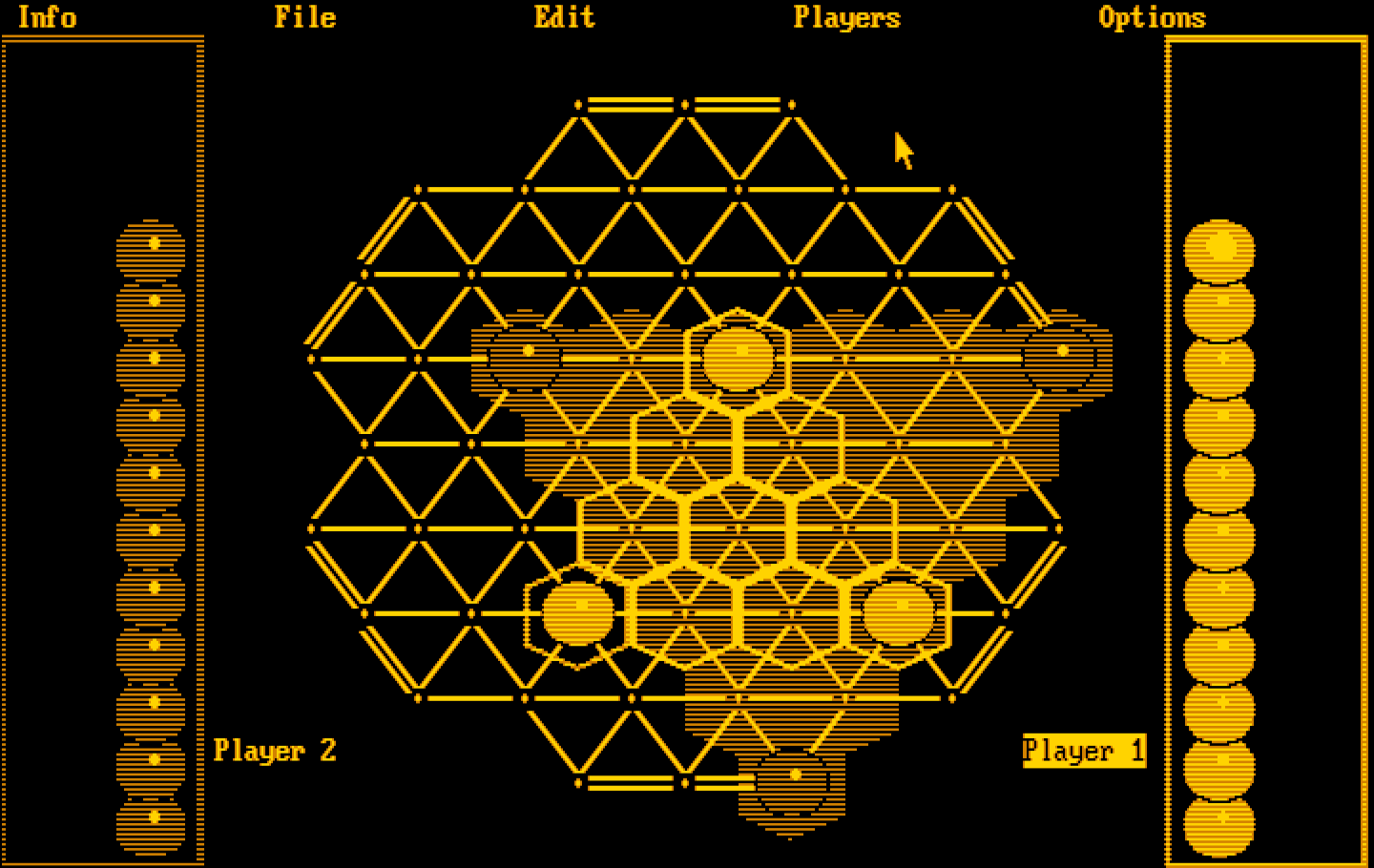 TrianGO IBM PC/Compatibles Screenshot: Playing against the computer.