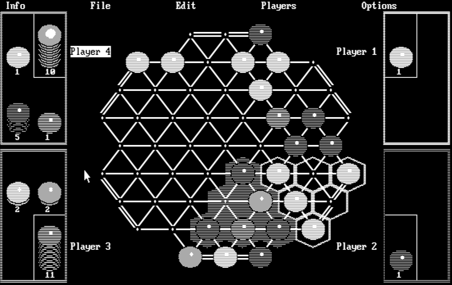 TrianGO IBM PC/Compatibles Screenshot: Player 4 considers the next turn.
