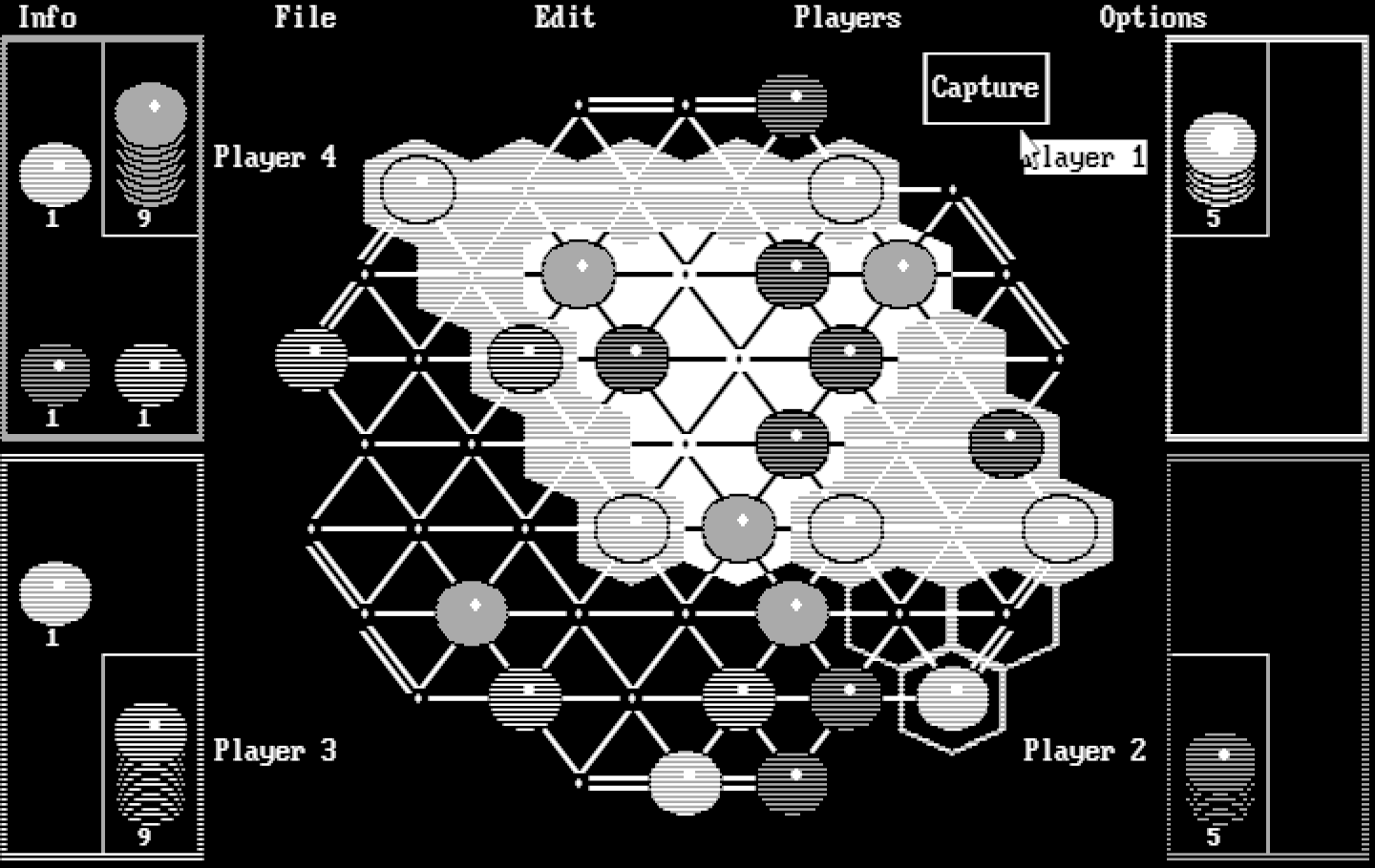 TrianGO IBM PC/Compatibles Screenshot: Click the "capture" button to capture opponent pieces.