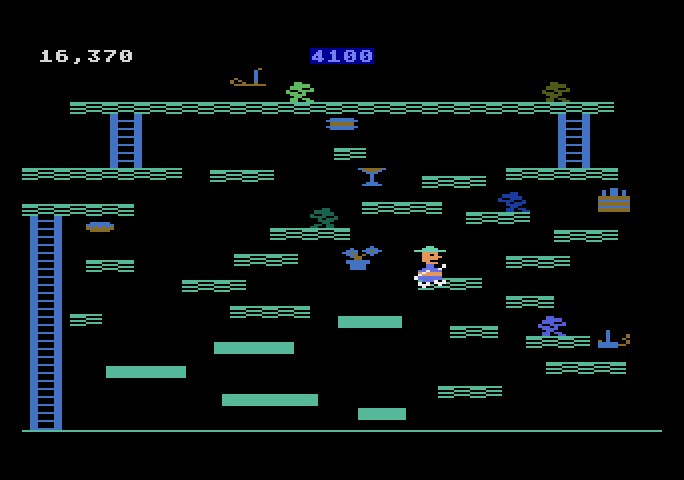 Miner 2049er Atari 5200 Screenshot: Jumping to a different platform...