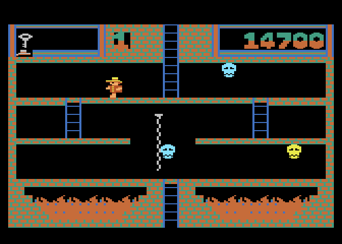 Montezuma's Revenge Atari 5200 Screenshot: Running from skulls...