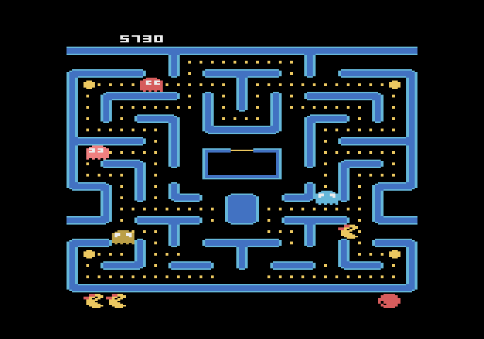 Ms. Pac-Man Atari 5200 Screenshot: Munching on dots...