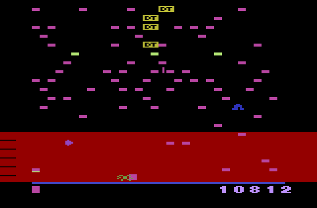 Millipede Atari 2600 Screenshot: The spider got me!