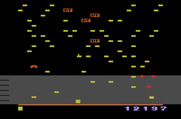 Millipede for Atari 2600 - Only a few millipede segments left...