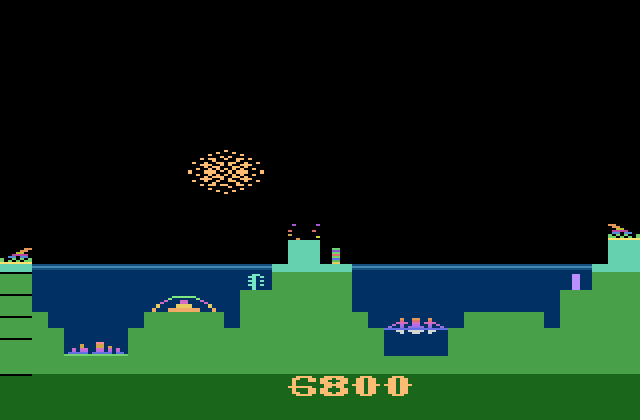 Atlantis Atari 2600 Screenshot: Enemy destroyed, but I lost my middle base also.