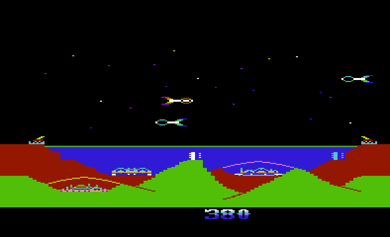 Atlantis Commodore VIC-20 Screenshot: As the game progress attacking ships become faster and more numerous.