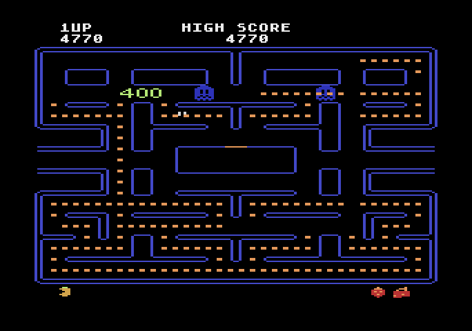 Pac-Man Atari 5200 Screenshot: 400 points for eating a ghost.