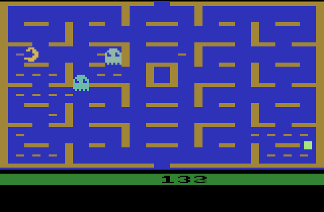 Pac-Man Atari 2600 Screenshot: The ghosts are attempting to trap me!