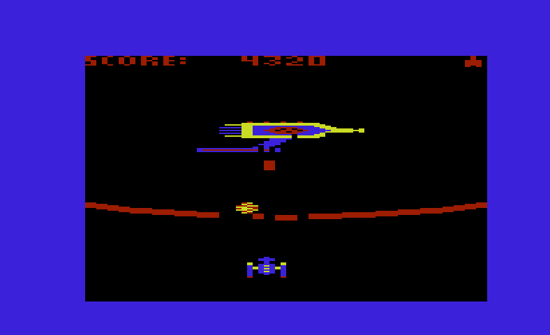 Gorf Commodore VIC-20 Screenshot: Try to hit the small opening in the flag ship to destroy it.