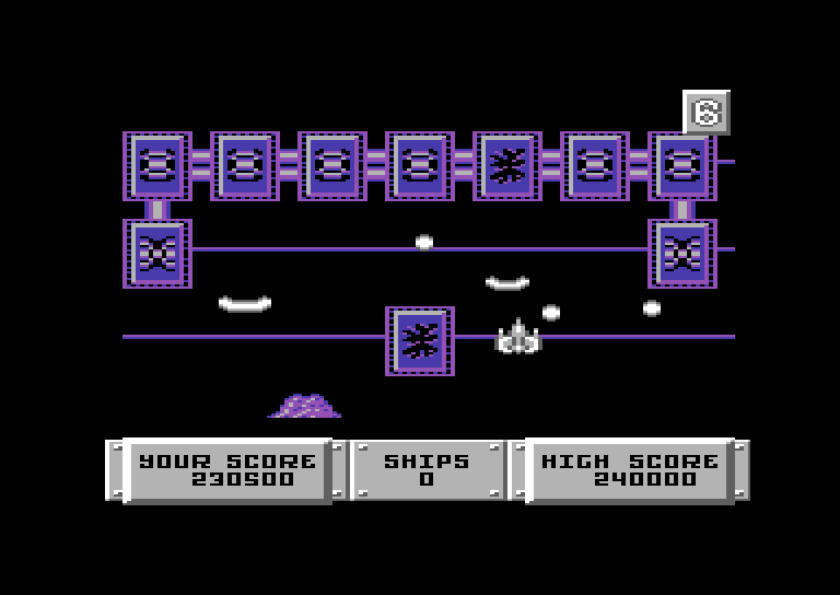 Bulldog Commodore 64 Screenshot: Under attack, better move quickly!
