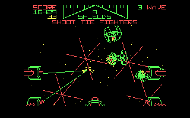 Star Wars IBM PC/Compatibles Screenshot: Shoot incoming tie fighters!