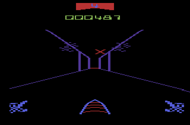 Star Wars Atari 2600 Screenshot: Be careful, don't get shot here...