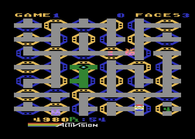 Zenji Atari 5200 Screenshot: As the game progresses the mazes get larger...