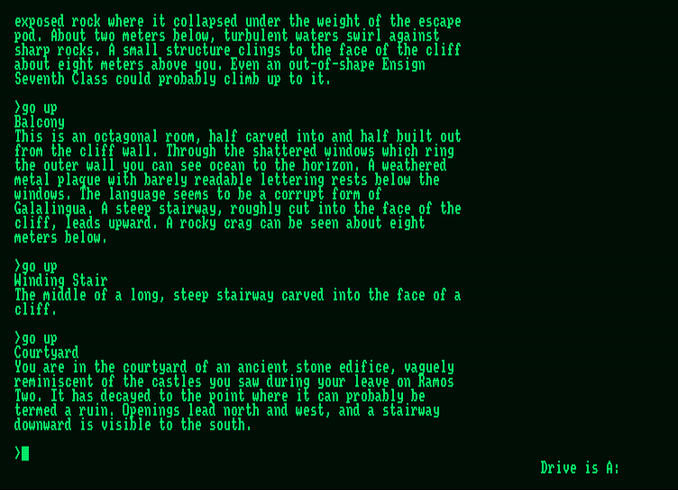 Planetfall Amstrad PCW Screenshot: I survived a crash, and now I'm in a courtyard...