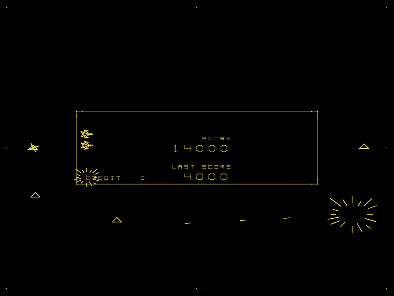 Omega Race Arcade Screenshot: I've been hit!