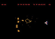 Gyruss for Atari 8-bit - Sometimes opponents appear from the edges of the screen.