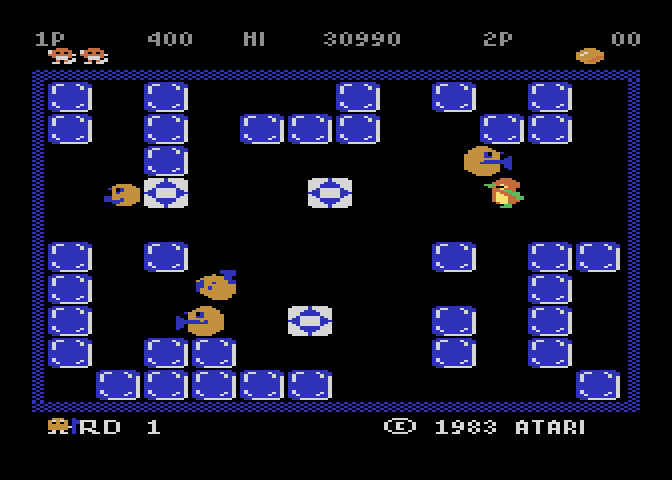 Pengo Atari 8-bit Screenshot: On the advanced level more Sno Bees appear at once.