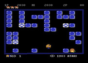 Pengo for Atari 8-bit - The last Sno Bee tries to escape...