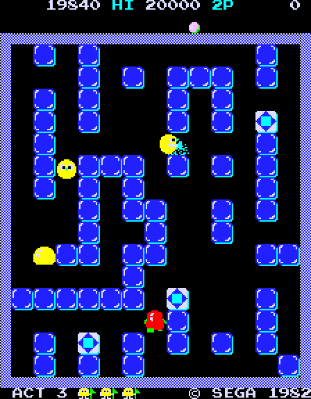 Pengo Arcade Screenshot: The sno-bees become trickier as the game progresses.