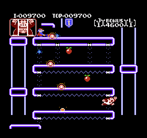 Donkey Kong Junior NES / Famicom Screenshot: Jumping over a gap onto the ropes...