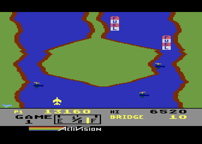 River Raid Atari 5200 Screenshot: When the path is narrow enemies often block the way and need to be shot.
