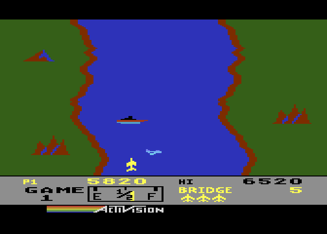 River Raid Atari 5200 Screenshot: On later levels airplanes get in the way...