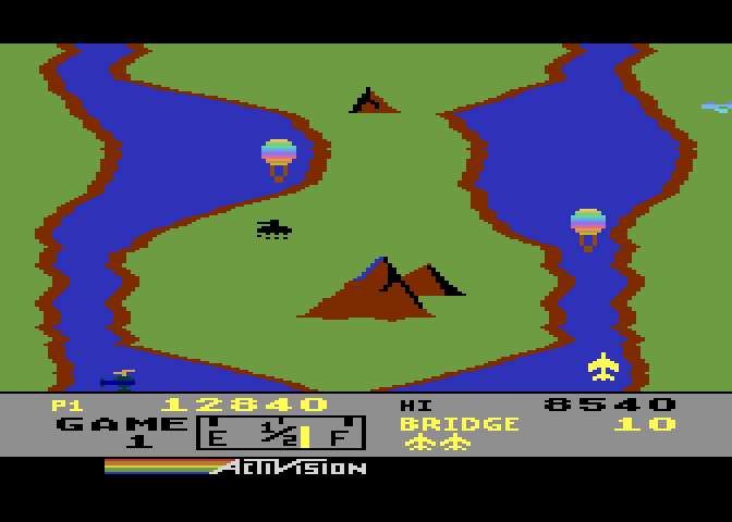 River Raid Atari 8-bit Screenshot: The river can get narrow!