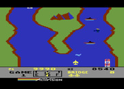 River Raid for Atari 8-bit - The river sometimes splits into two parts.