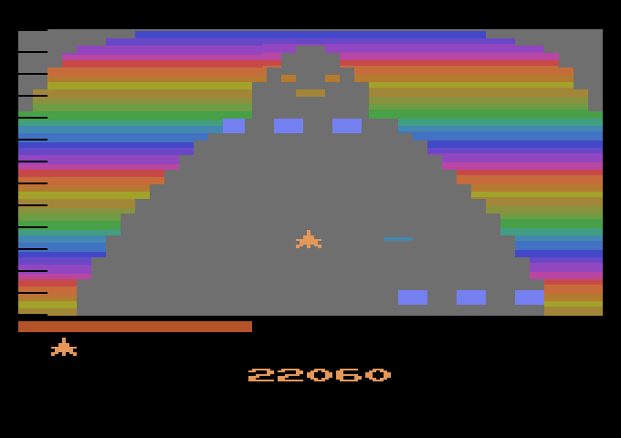 Vanguard Atari 2600 Screenshot: Arrived at the city of mystery!