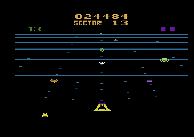Beamrider Atari 2600 Screenshot: Thirteen more saucers until the end of the level...