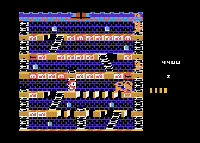 Mr. Do!'s Castle Atari 8-bit Screenshot: When unicorns fall in a gap they climb out.