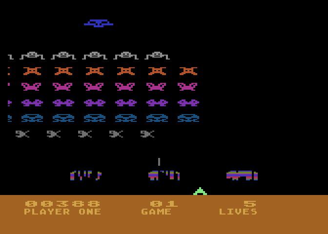 Space Invaders Atari 5200 Screenshot: Shoot the invaders before they land.