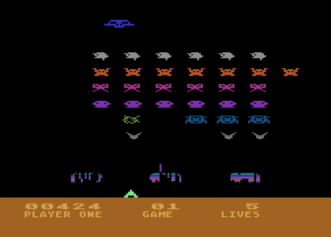 Space Invaders Atari 5200 Screenshot: One invader down, more to go...