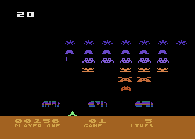 Space Invaders Atari 5200 Screenshot: 20 bonus points for shooting the flying saucer.