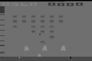Space Invaders for Atari 2600 - The aliens get closer to the ground...