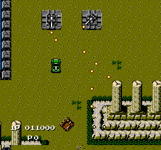 Jackal NES / Famicom Screenshot: Avoid tank crossfire!