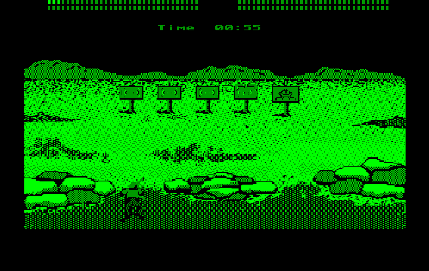 Boot Camp IBM PC/Compatibles Screenshot: This time I need to shoot signs with a target on them, but not ones with a person.